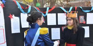 Alumnas de 8° SA reviven la historia de la Independencia de Chile